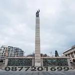 Basic For Up To 5 Guests * Burgas City