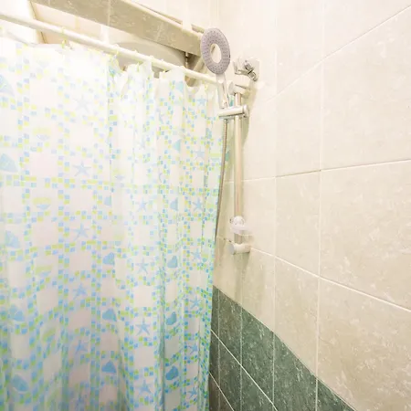 Apartman Basic For Up To 5 Guests Burgasz
