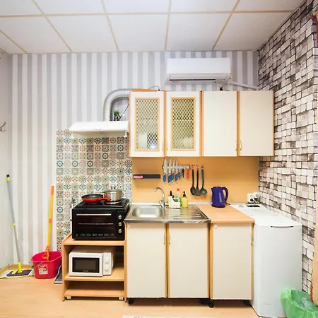 Basic For Up To 5 Guests Apartmán Burgas City